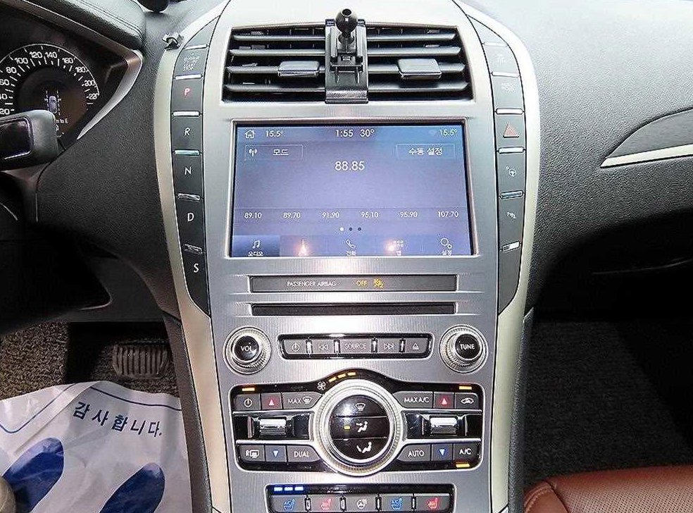 링컨 MKZ 리저브 300A FWD 사진 13