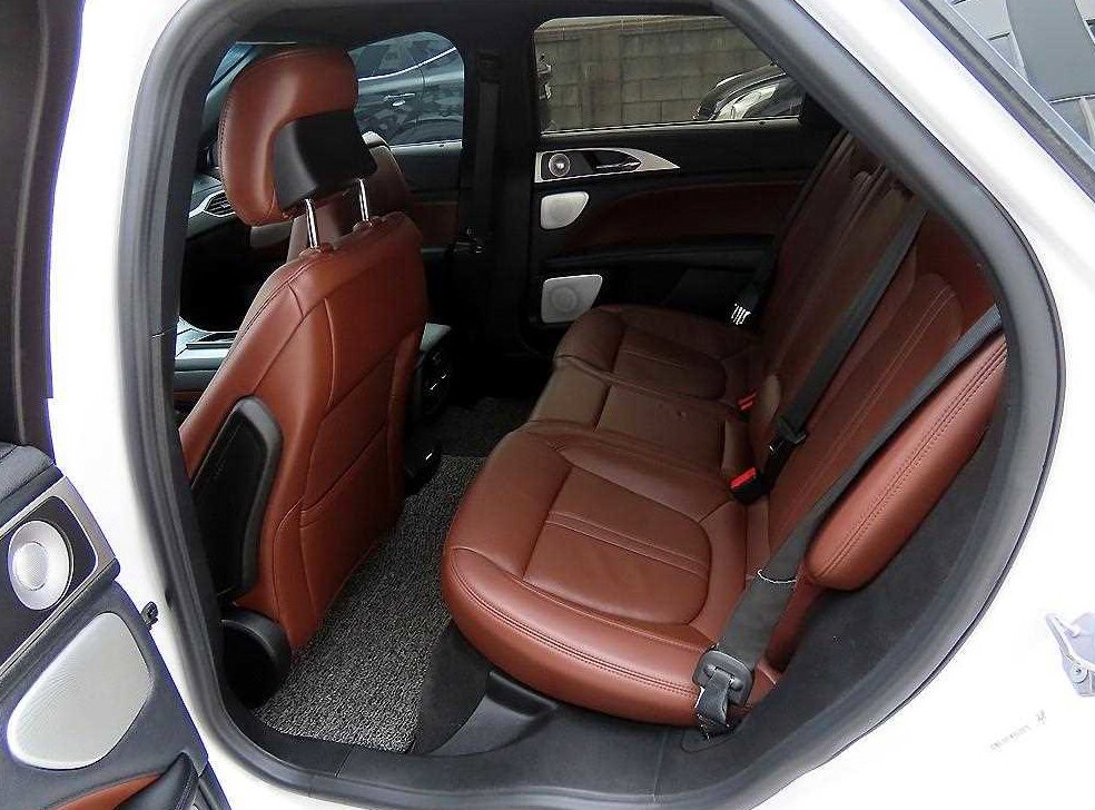 링컨 MKZ 리저브 300A FWD 사진 6