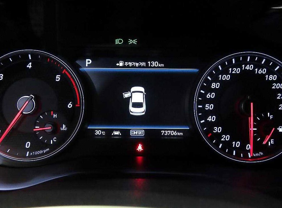 제네시스 G70 2.2D AWD 사진 9