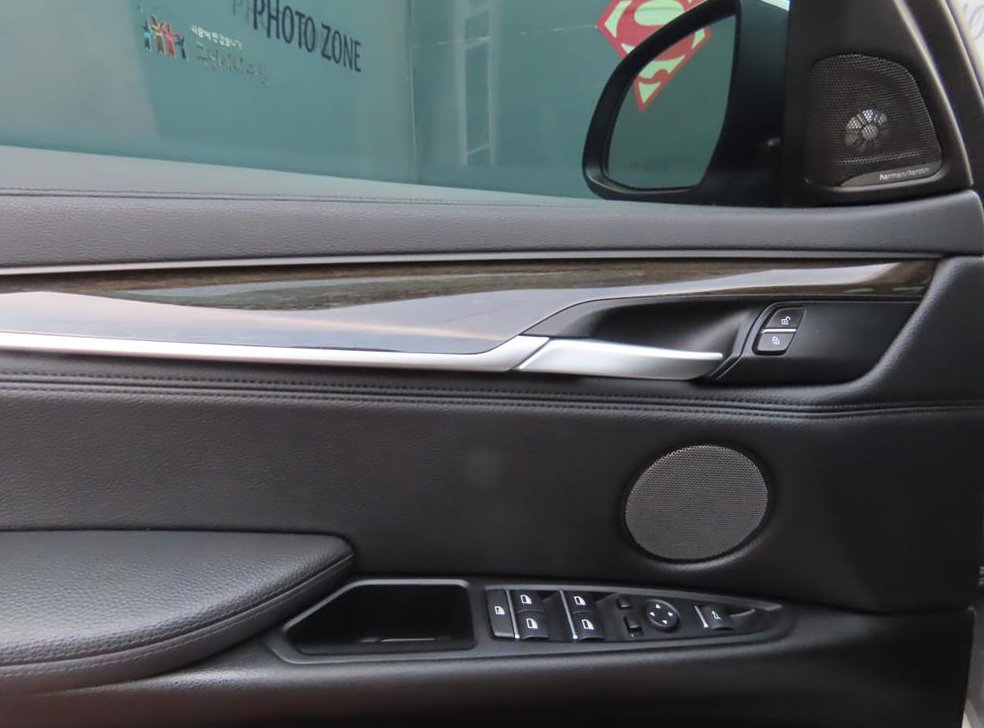 BMW X6 xDrive 30d 사진 14