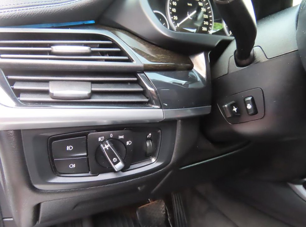BMW X6 xDrive 30d 사진 15