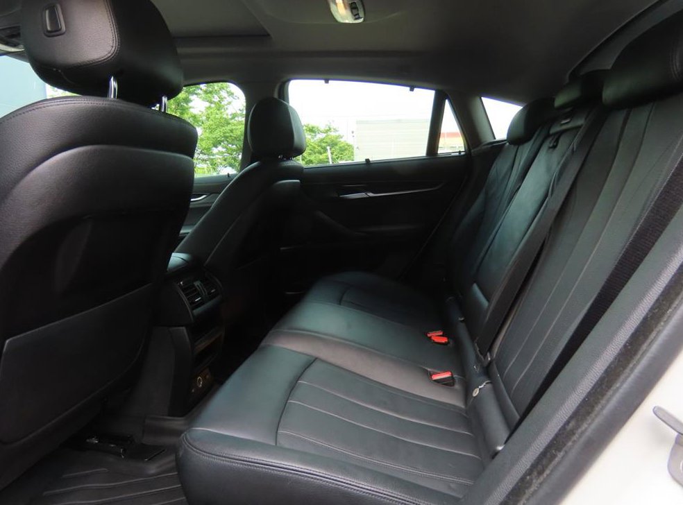 BMW X6 xDrive 30d 사진 7