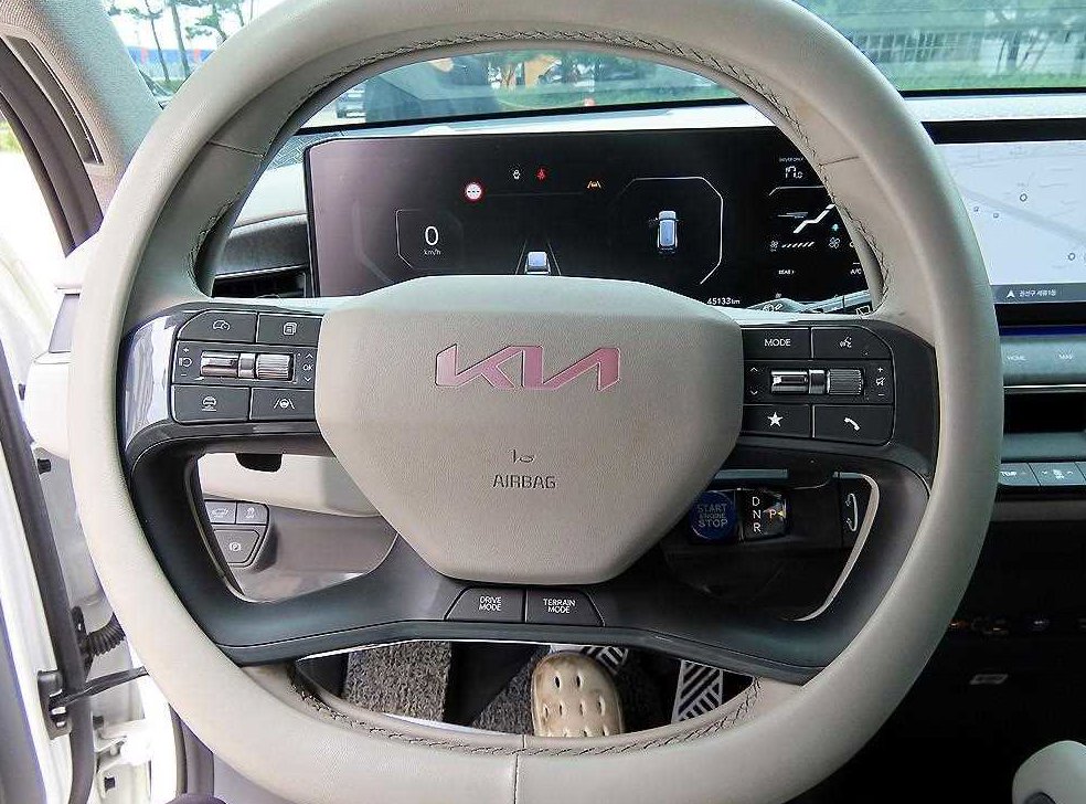 기아 EV9 롱레인지 4WD 사진 8