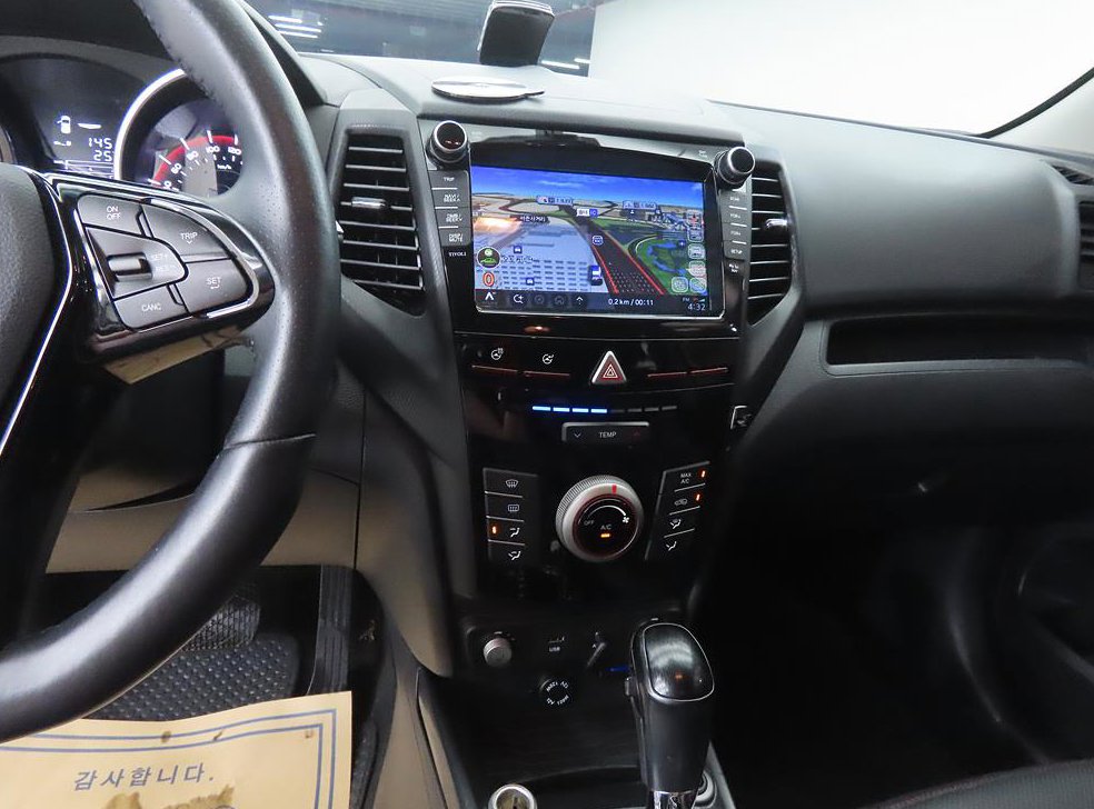 KG모빌리티(쌍용)  티볼리 4WD 가솔린 1.6 IX 사진 10