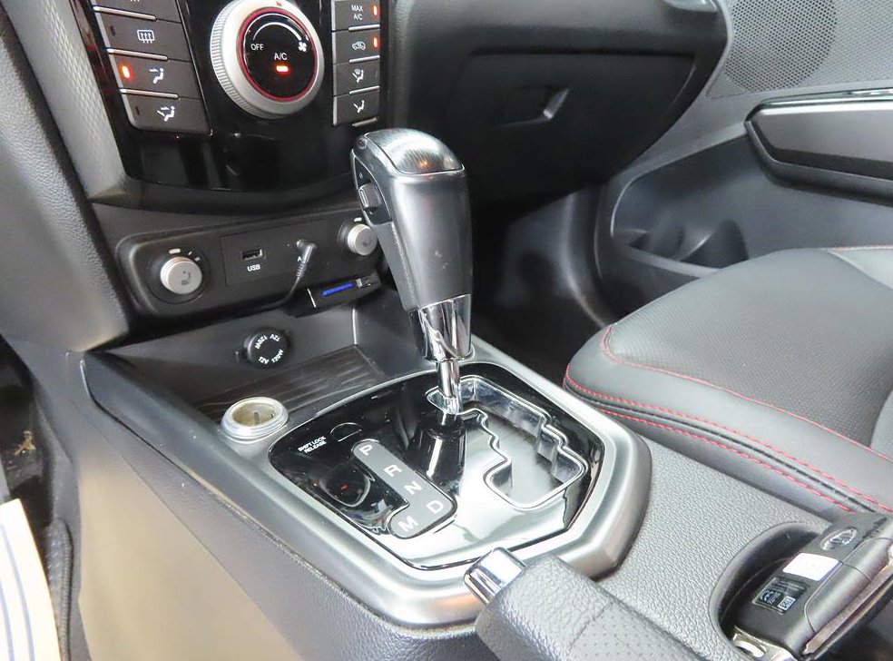 KG모빌리티(쌍용)  티볼리 4WD 가솔린 1.6 IX 사진 11