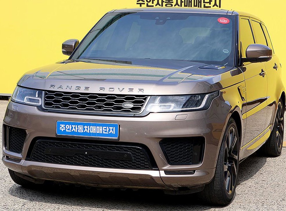랜드로버 레인지로버 스포츠 3.0 SDV6 HSE 다이나믹 사진 2