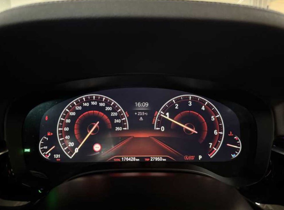BMW 5시리즈 530i xDrive M 스포츠 플러스 사진 11