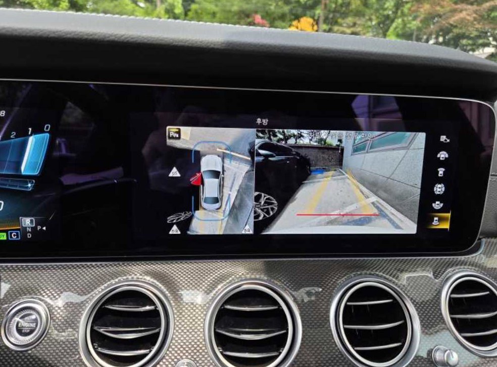 벤츠 E 클래스 E53 AMG 4MATIC+ 사진 10