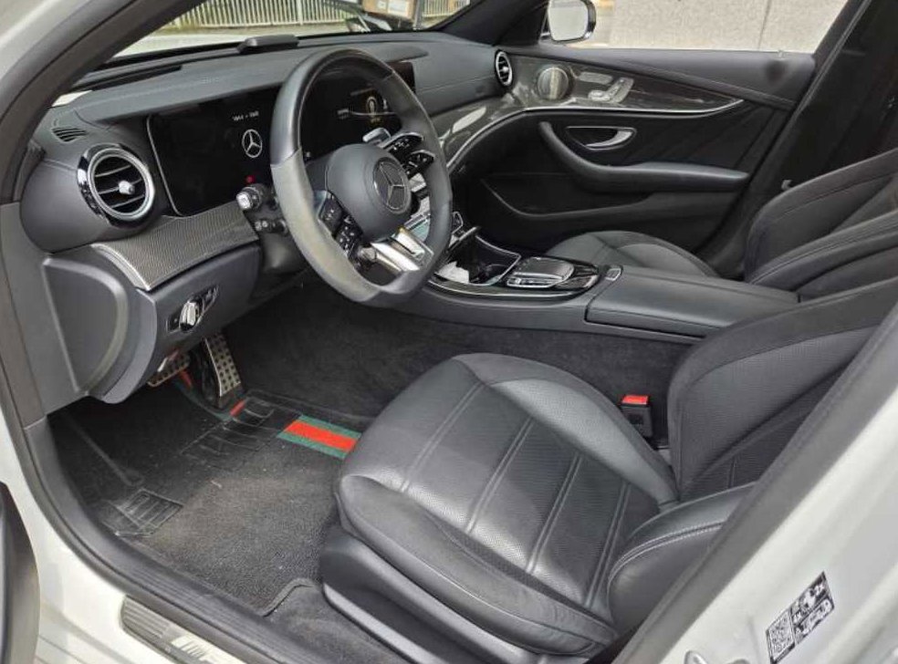 벤츠 E 클래스 E53 AMG 4MATIC+ 사진 4