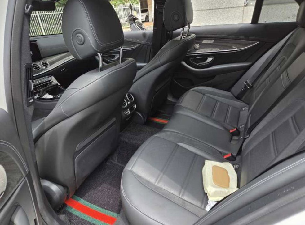 벤츠 E 클래스 E53 AMG 4MATIC+ 사진 5
